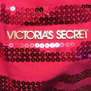 Victoria’s Secret hot pink tote bag